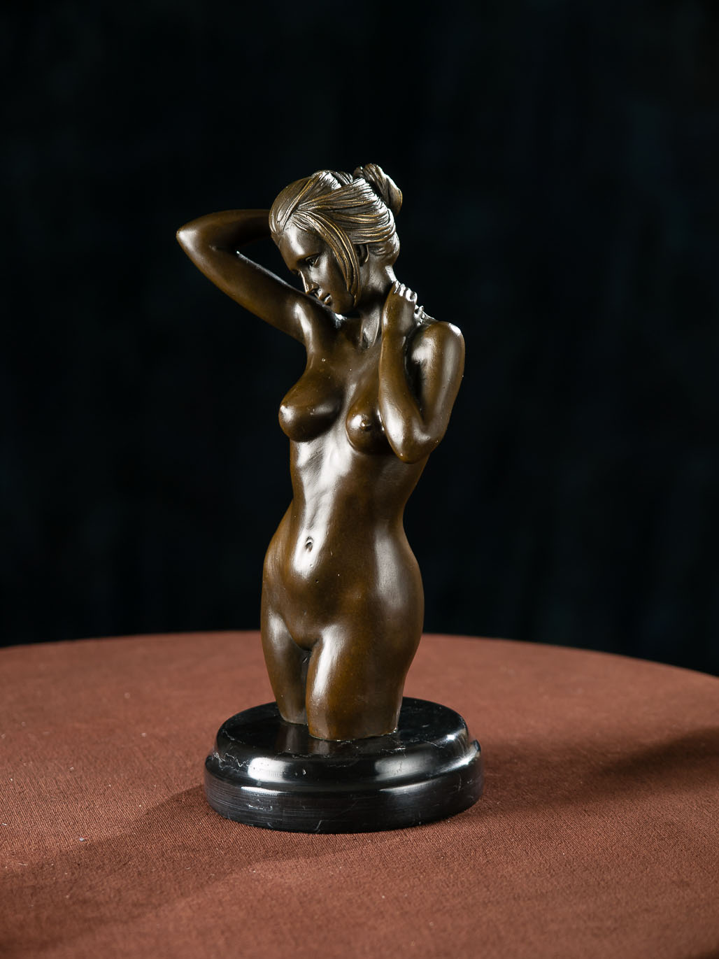 BRONZE SKULPTUR FIGUR BRONZESKULPTUR FRAU EROTISCHE KUNST EROTIK AKT TORSO