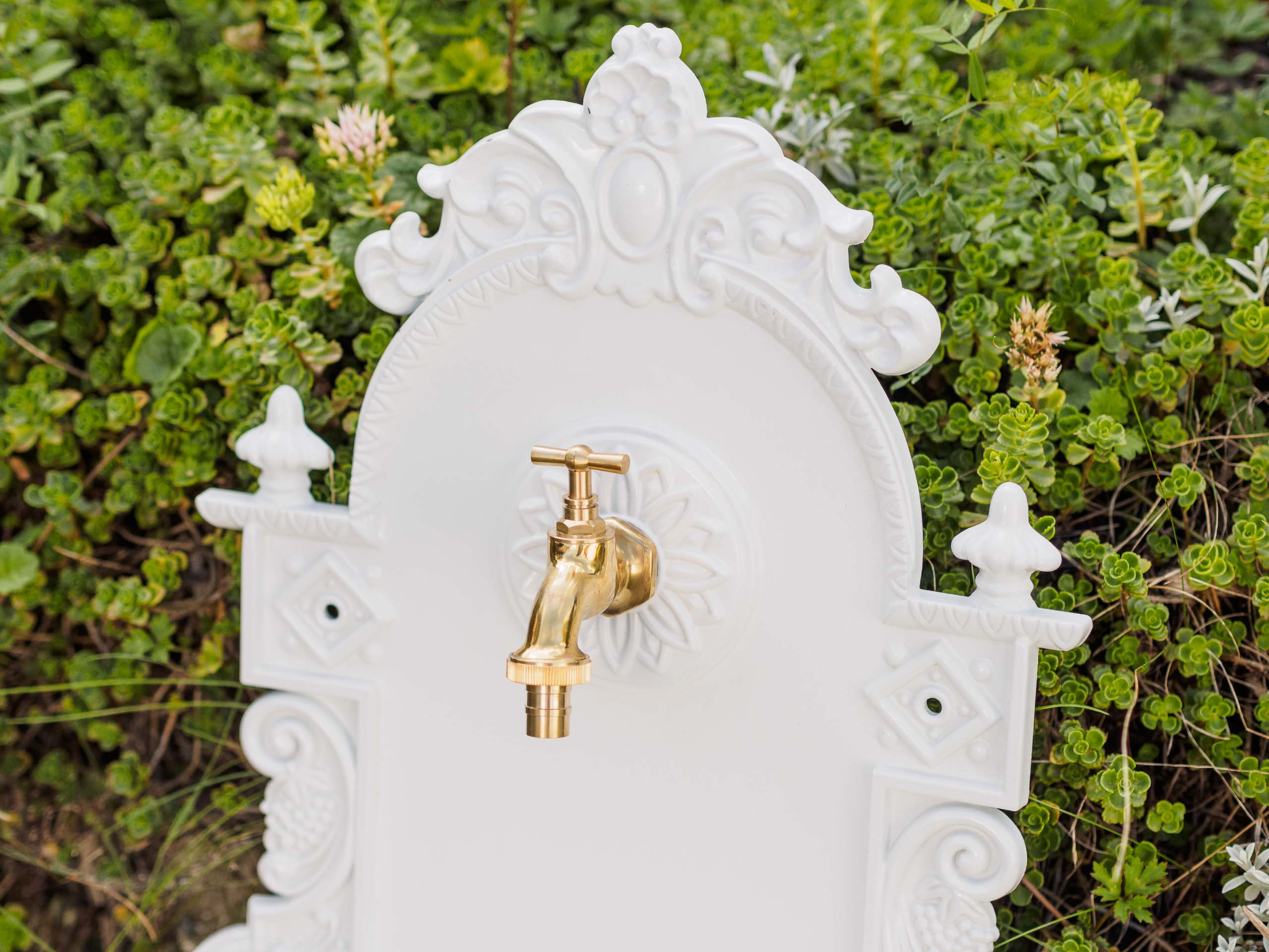 WASCHBECKEN WANDBRUNNEN WEIN GARTEN ALU WEISS ANTIK STIL BRUNNEN WASCHPLATZ BAD