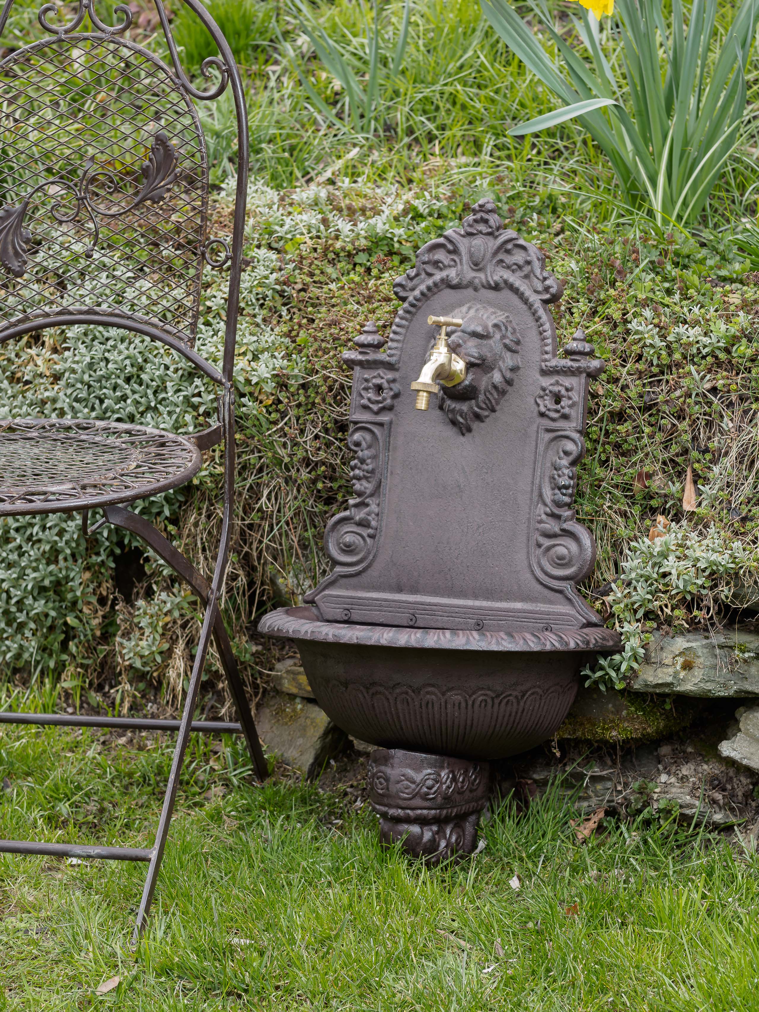 Waschbecken Wandbrunnen Garten Eisen Nostalgie Stil Löwe Brunnen