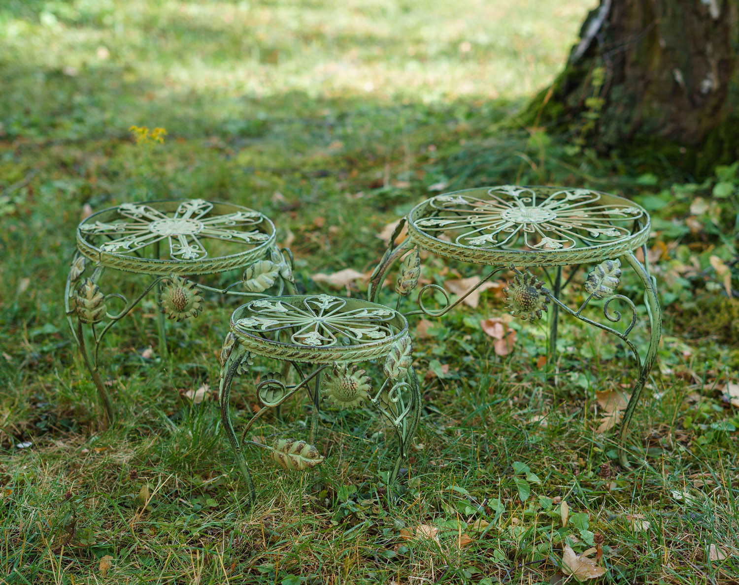 3x Blumenhocker Blumentisch Garten Metall grün